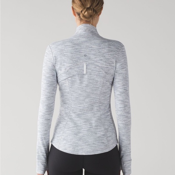 define jacket luon wee are from space nimbus battleship size 6 lululemon euc - Picture 10 of 10